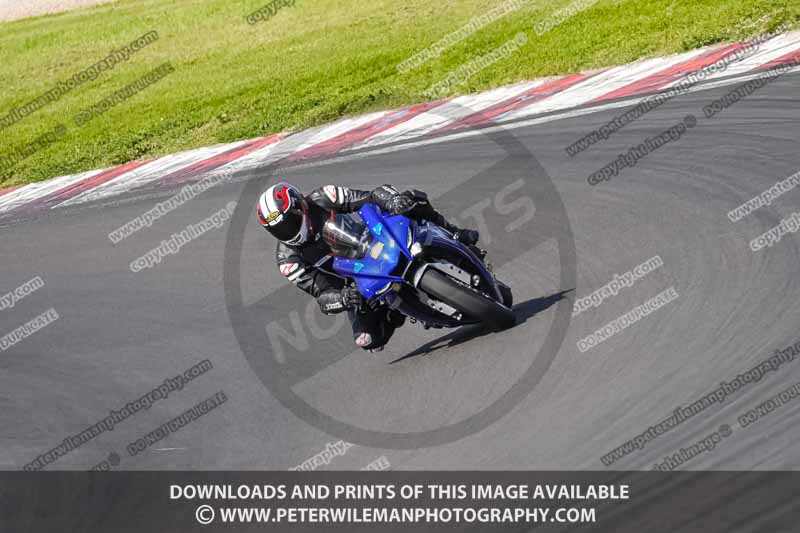 donington no limits trackday;donington park photographs;donington trackday photographs;no limits trackdays;peter wileman photography;trackday digital images;trackday photos